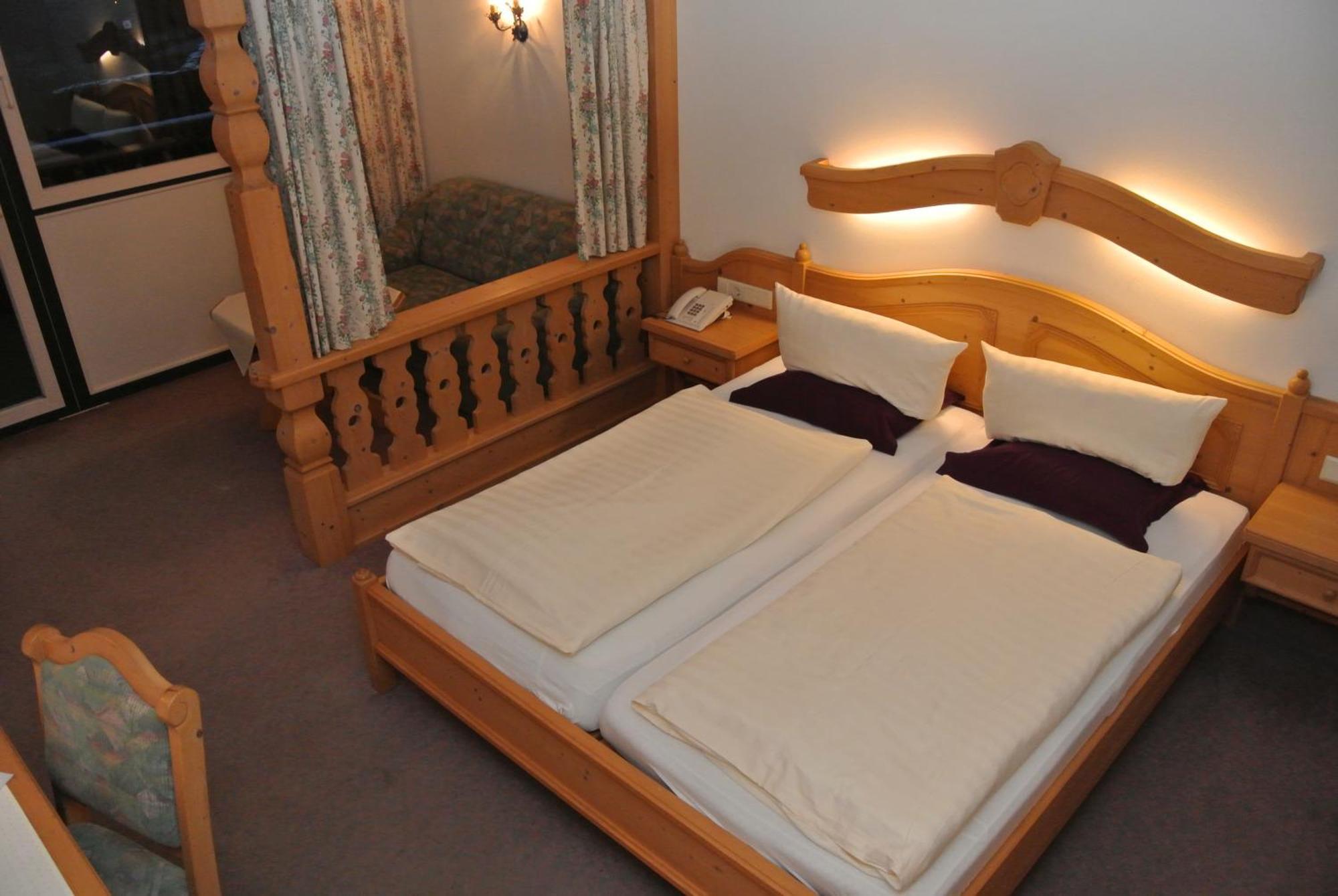 Hotel Gruberhof Innsbruck Igls B&B Стая снимка
